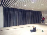 cortina tradicional per a teatre